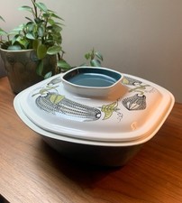Mid-century Poole Pottery Lucullus ‘Marrows’ tureen in blue