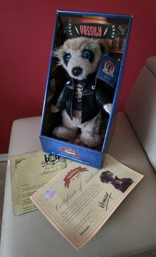 Meerkat vassily incl - vassily, incl.