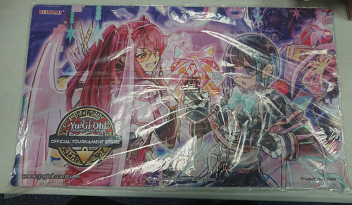 Evil twin present back duel - evil,