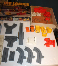 VTG 1977 Tomy Big Loader