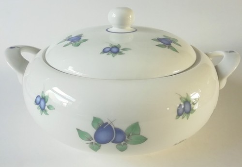 Royal doulton blueberry - doulton,