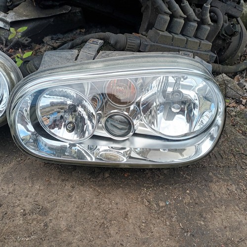 Left hand side headlight - hand,