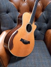 Taylor 12 Fret Grand Concert Electro acoustic guitar. 2010 Model. OHSC.