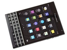 BlackBerry Passport Q30