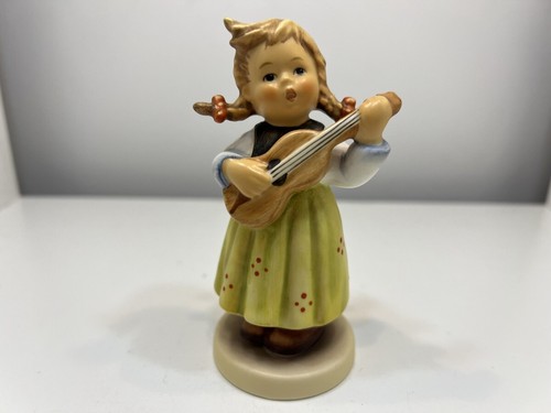 Hummel figurine 557 with - , song