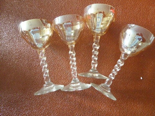 Vintage opaledcent amber - 4, x