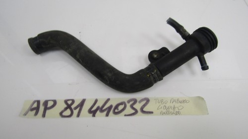 Radiator hose sleeve radiator