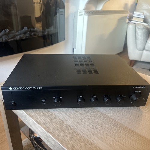 Cambridge audio integrated - cambridge,