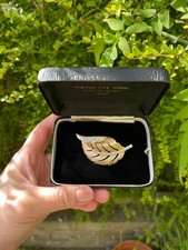 Vintage 1950s Crown Trifari