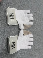 MilliChamp & Hall M&H WK