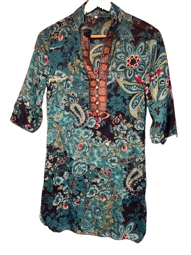 Turquoise teal floral - &,