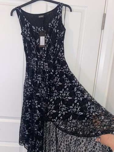 Ladies bnwt size qed london - ladies,