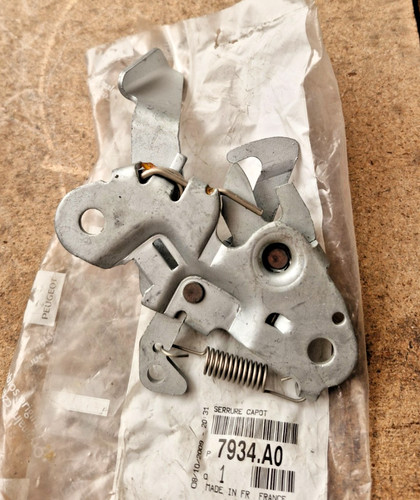 Peugeot 307 bonnet - (2005-2008),