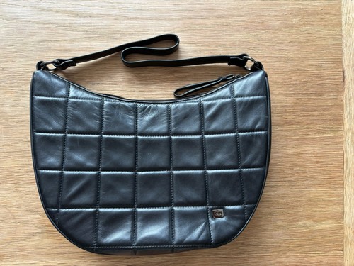 Tula genuine leather - tula, black