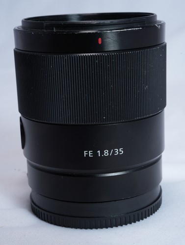 Sony 35mm 8 e - fe, f/1.8