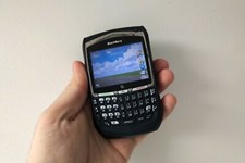 BlackBerry Electron 8700g Dark
