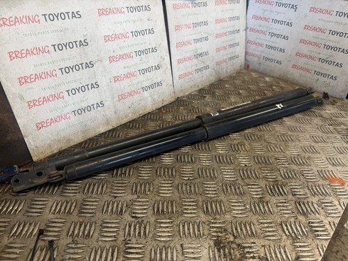 Toyota hiace tailgate struts - tailgate,