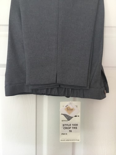 Ladies grey bias cropped bowls - cropped,