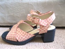 ❤️ Orla Kiely Clarks ORLA