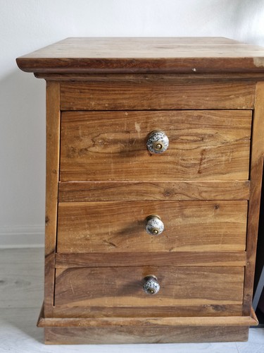 Pyramid shaped chest - pyramid,