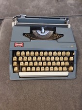 IMPERIAL CONCORDE TYPEWRITER -