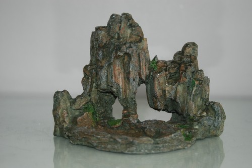 Vivarium rock feeder - vivarium,