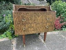 Retro Vintage Art Deco