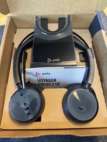 Poly voyager focus with - voyager,