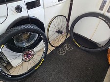 26" mavic & dt swiss wheelset Q/R + tyres /rotors - non boost 135 / 100mm