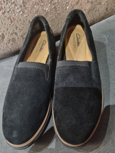 Ladies black small wedge shoes - small,