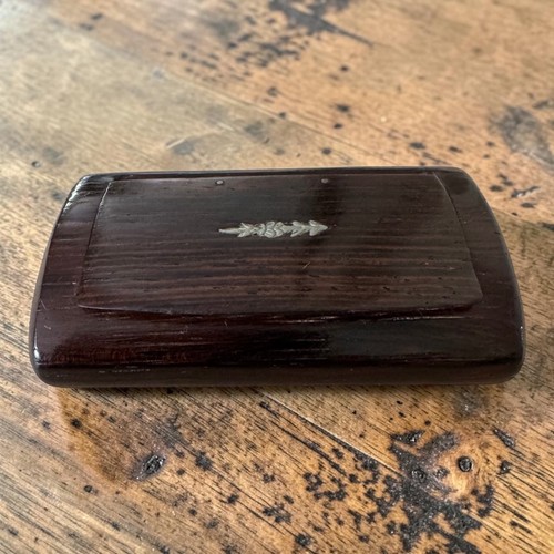 Vintage wooden snuff box - wooden,