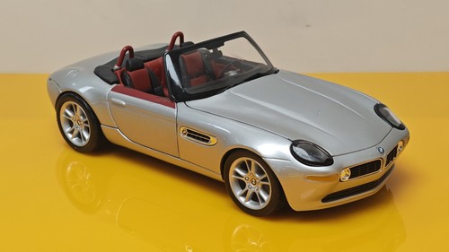 Hot wheels bmw 18 scale - hot,