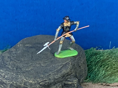 Elastolin 40mm knight figure - 40mm,
