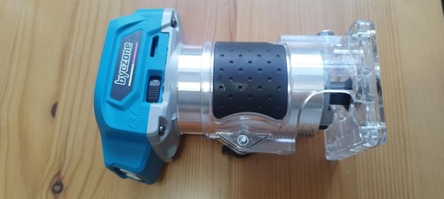 Cordless compact wood router - cordless,
