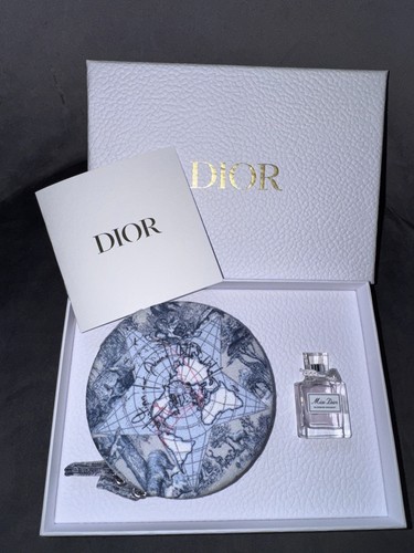 Dior around the world - the,