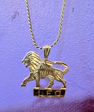 14K Gold Vintage Lion Zodiac