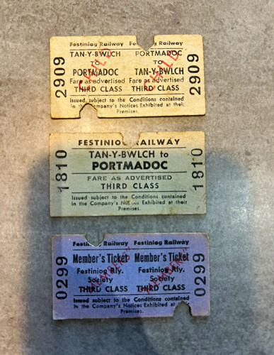 Ffestiniog railway narrow - ffestiniog,