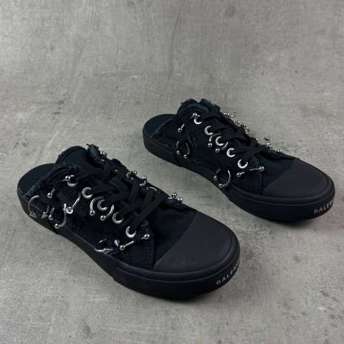 Balenciaga piercing paris - balenciaga,