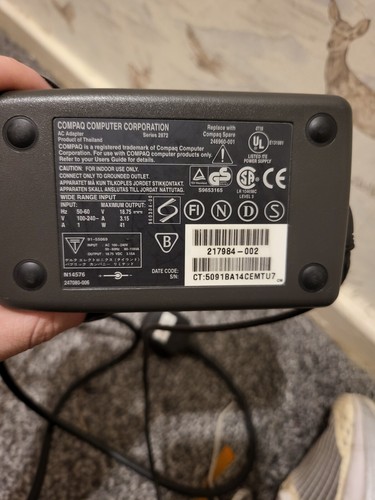Compaq 2872 laptop - , charger