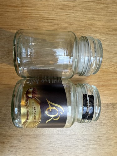 Two empty 100g - 100g, coffee