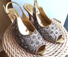 UNZE (London) Size 8 Gold