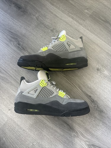 Size jordan 4 retro se - -,