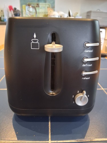 Black matte toaster slices - toaster, 2