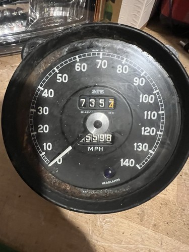 Jaguar xj6 daimler speedo with - daimler,