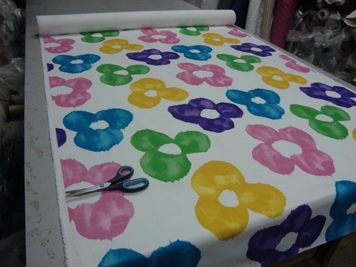 Ikat flower multi colour - multi,