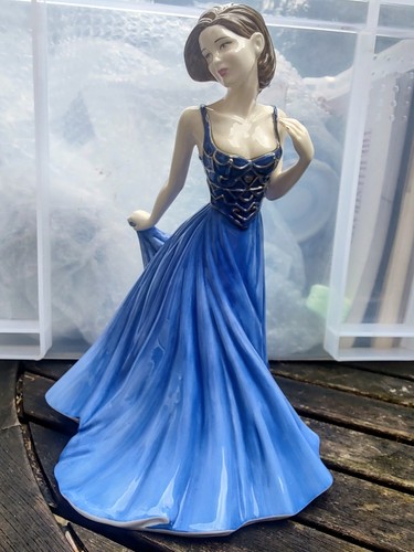 Royal doulton pretty ladies - doulton,