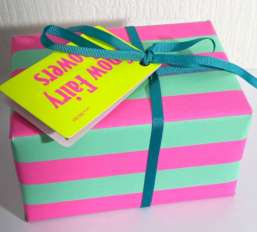Lush snow fairy showers gift - lush,
