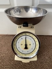 Typhoon Vintage Kitchen Scales