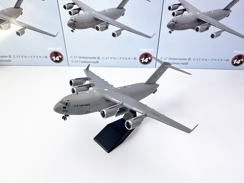 200 transport aircraft - 1:200, c-17