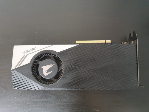 Gigabyte aorus geforce - gigabyte,